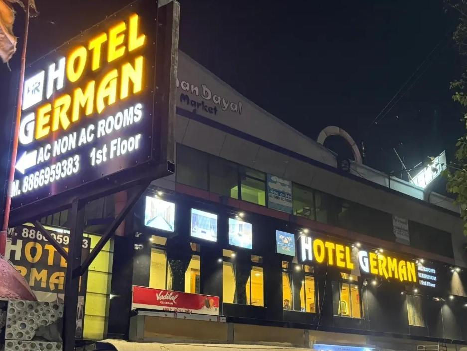 Hotel New German Ahmedabad Ngoại thất bức ảnh
